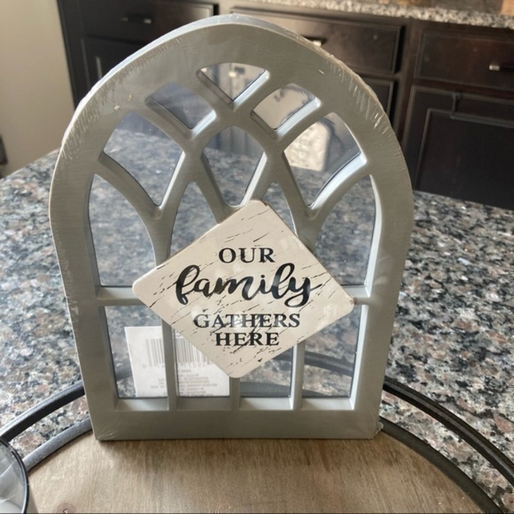 💋 Home 🏡 picture frame wall art our family gathers here NEW